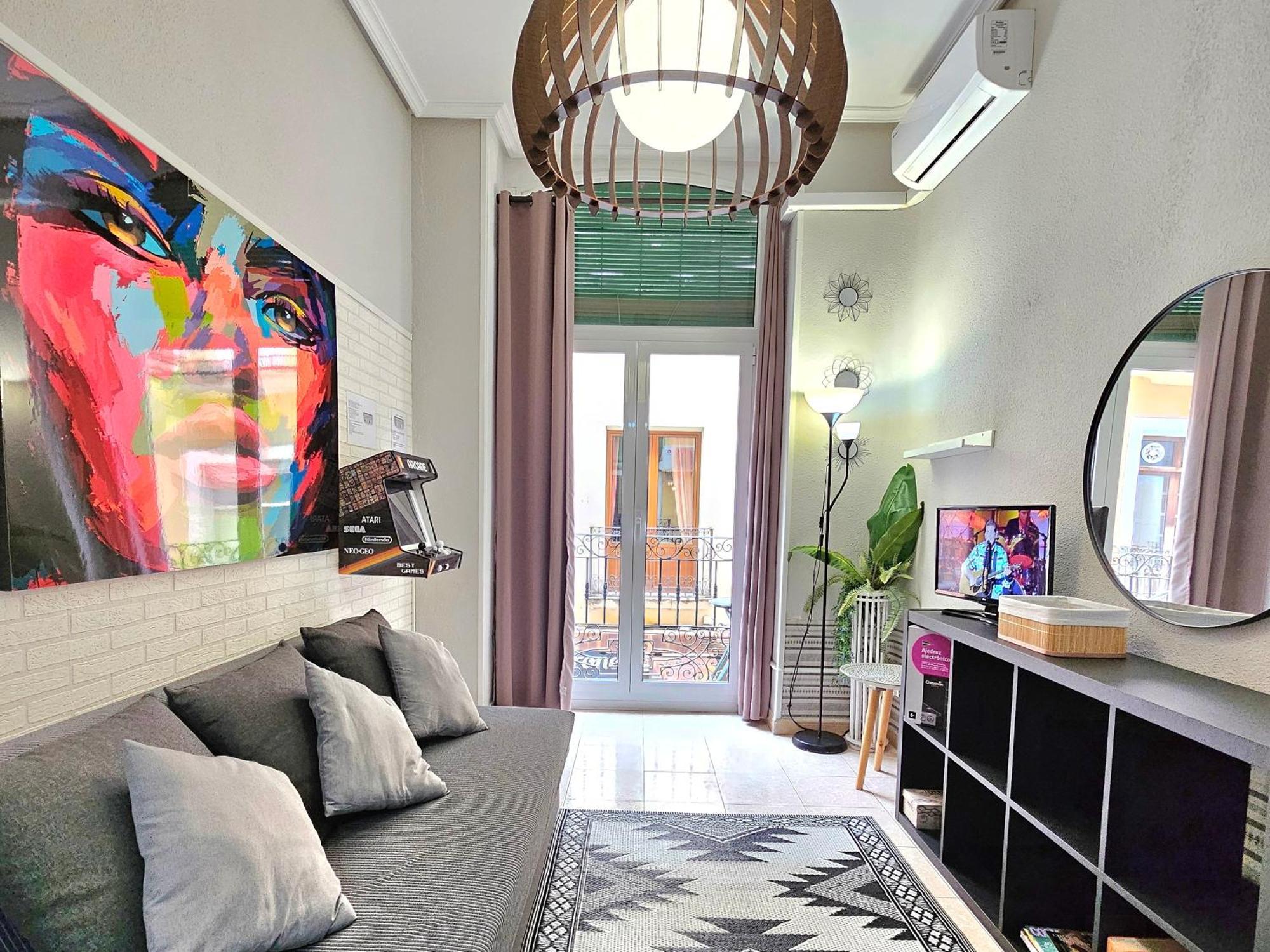 Calle Mayor Next To Beach Аликанте Екстериор снимка
